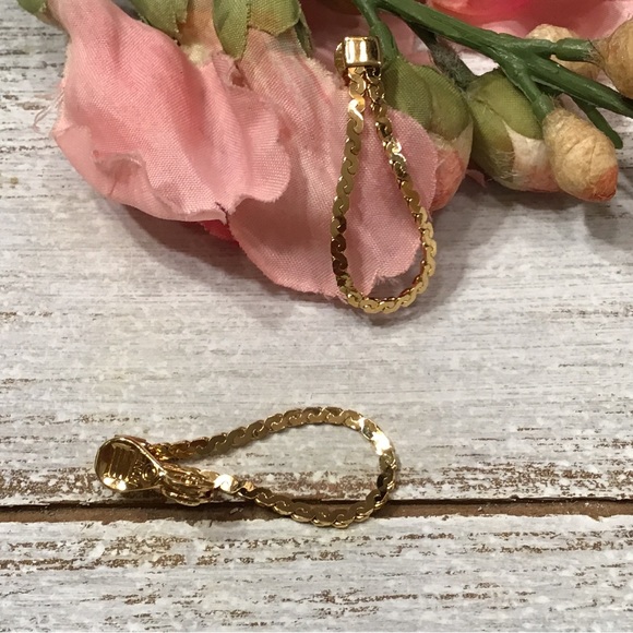 Monet Chain Clip On Earrings - Picture 4 of 6